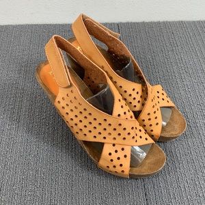 Rbls Sandals Womens Size 8.5 Orange Perforated Brianna Peep Toe Slingback Wedges